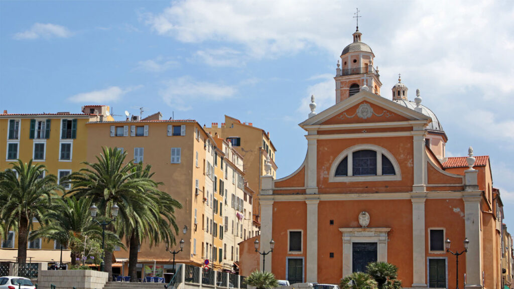 Ajaccio e Porto-Vecchio sono testa a testa nella Corsica del sud