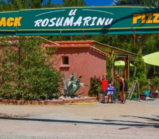 Camping U Rosumarinu featured