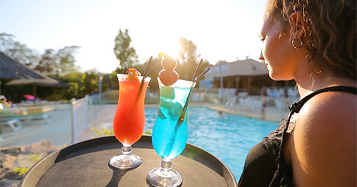 prestations-camping-u-pinarellu cocktail et piscine camping u pinarellu porto vecchio