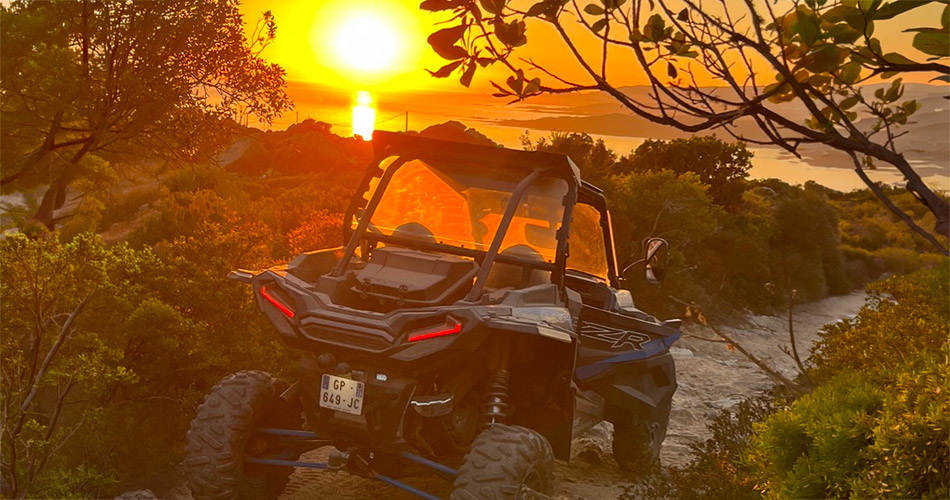 Coucher de soleil à Bonifacio en Buggy Coucher de soleil à Bonifacio en Buggy